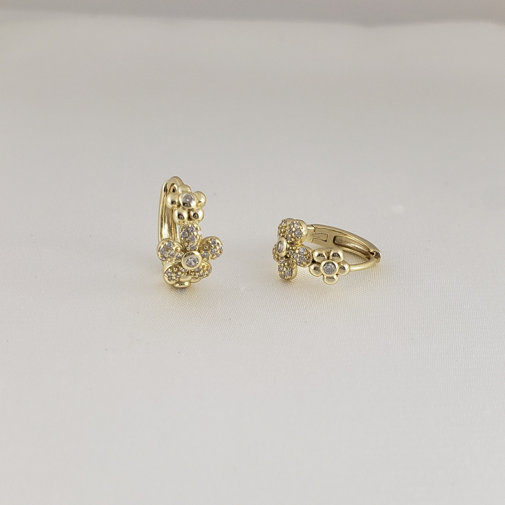 14K Gold Diamond Flower Huggie Hoop Earrings